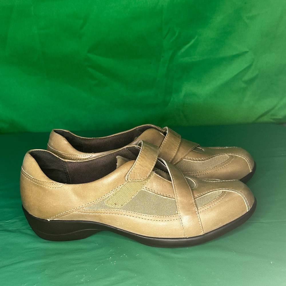 Tan Casual Shoes